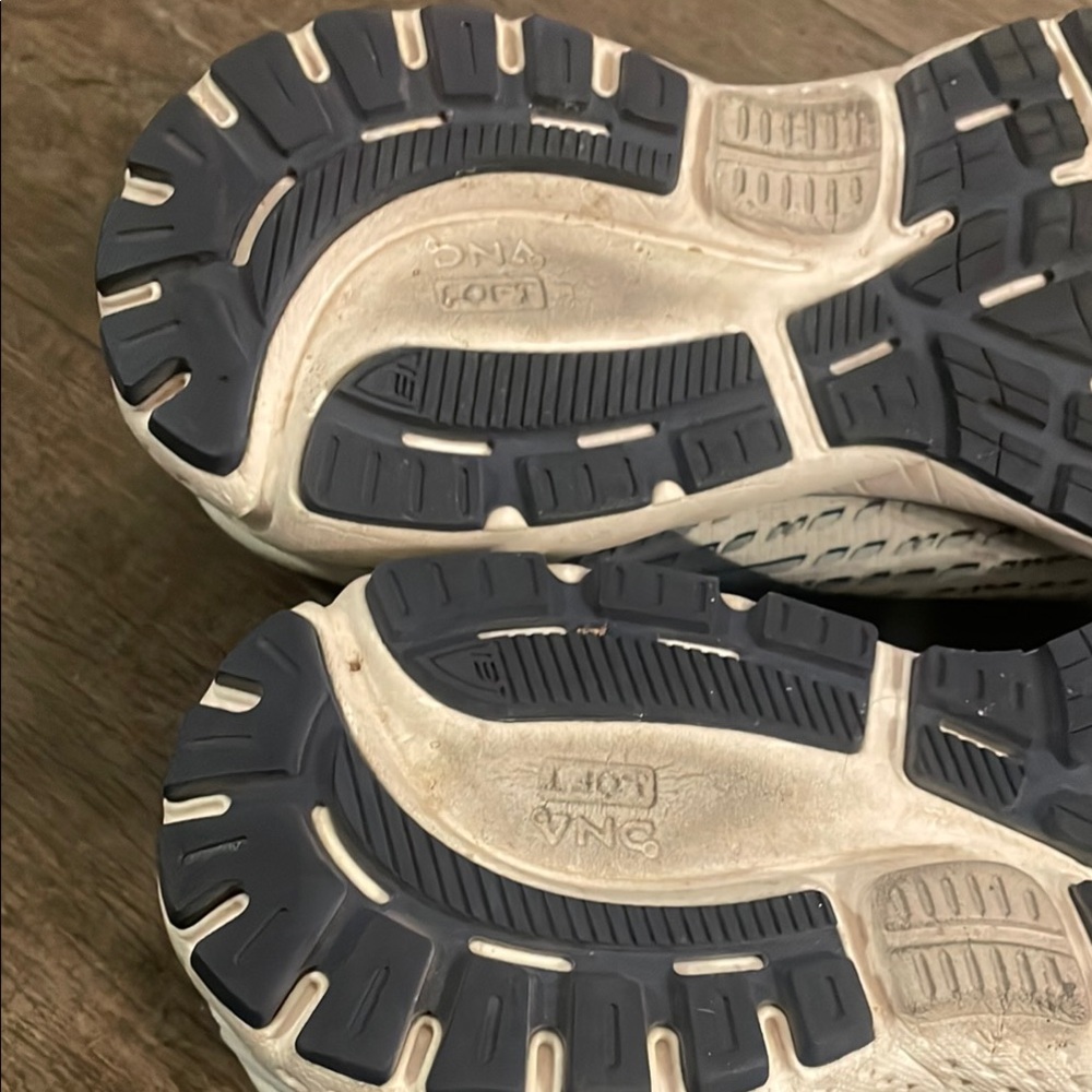 Brooks Ghost 13 Men’s size 11.  Slightly Worn. - Picture 7 of 7
